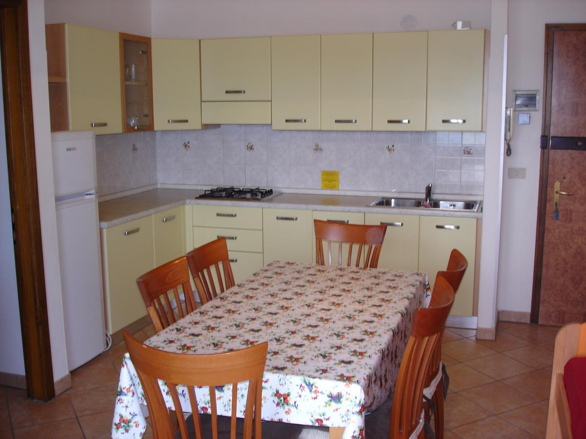 Condominio Columbus Bibione Exterior foto